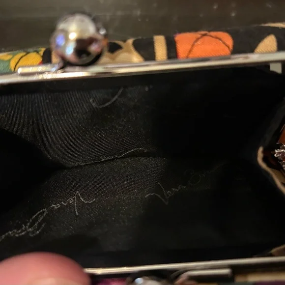 Floral Vera Bradley Multicolor Women's Clutch NWOT - Picture 5 of 7